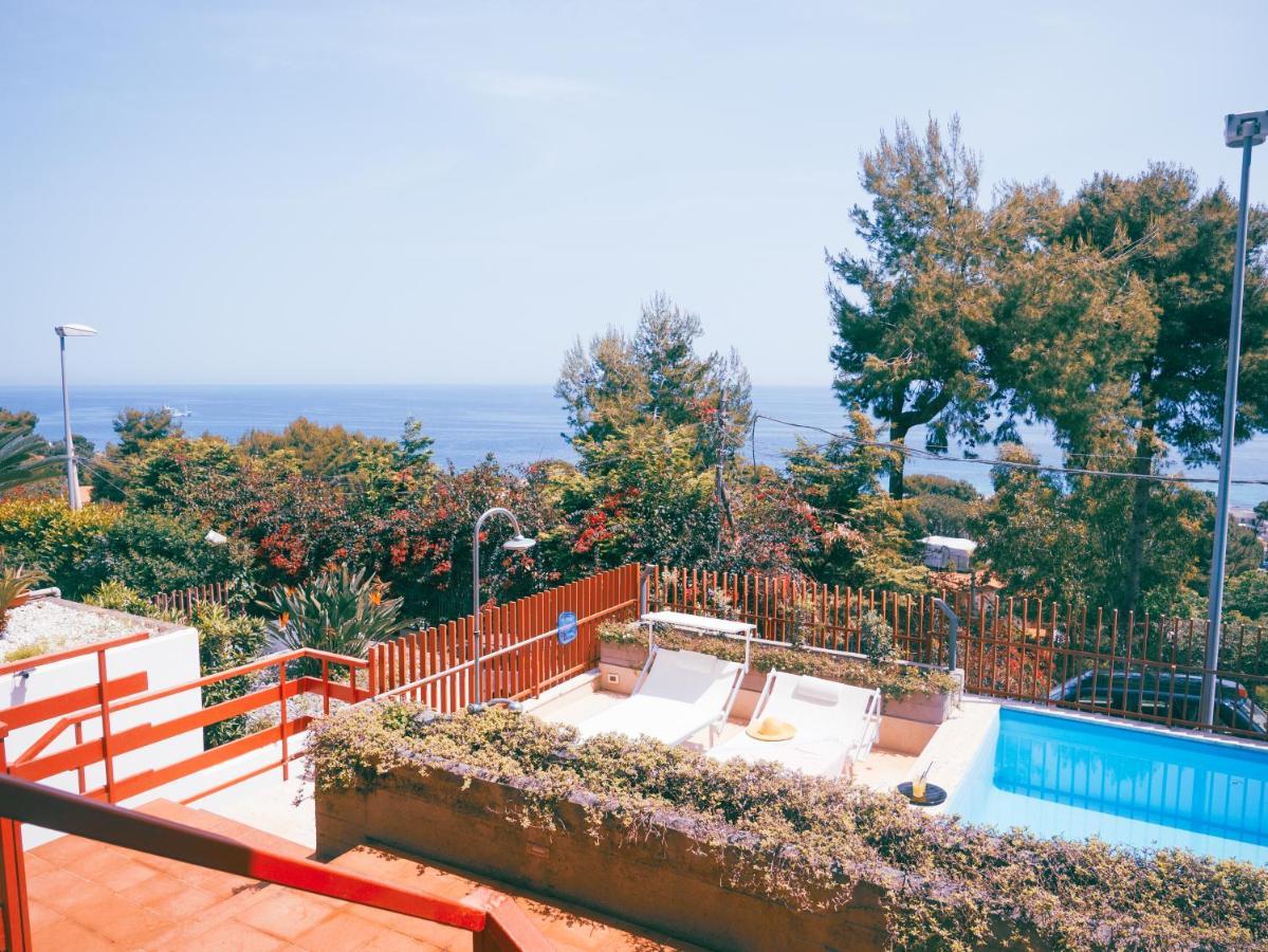 Sea Apartment & Pool 2 팔레르모 외부 사진