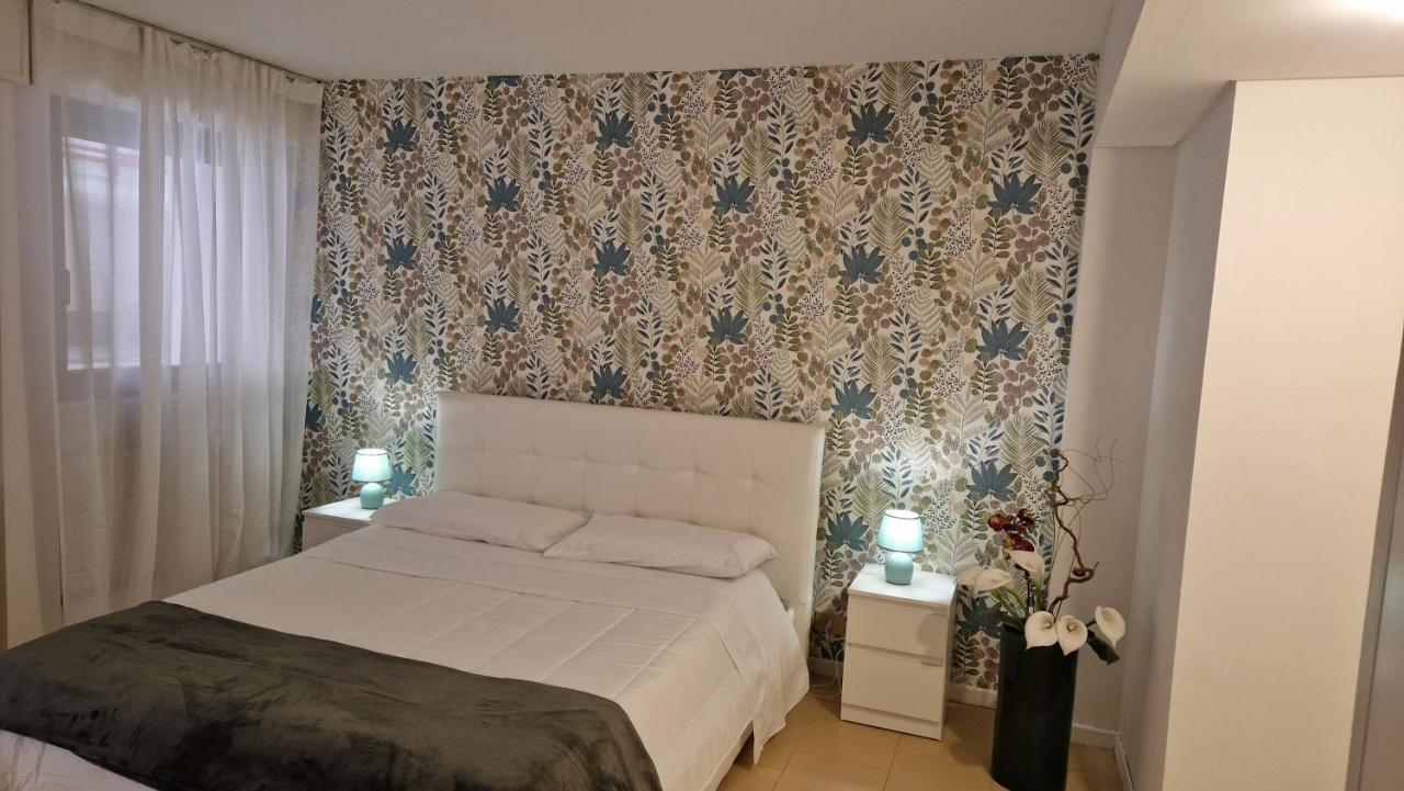 Sea Apartment & Pool 2 팔레르모 외부 사진
