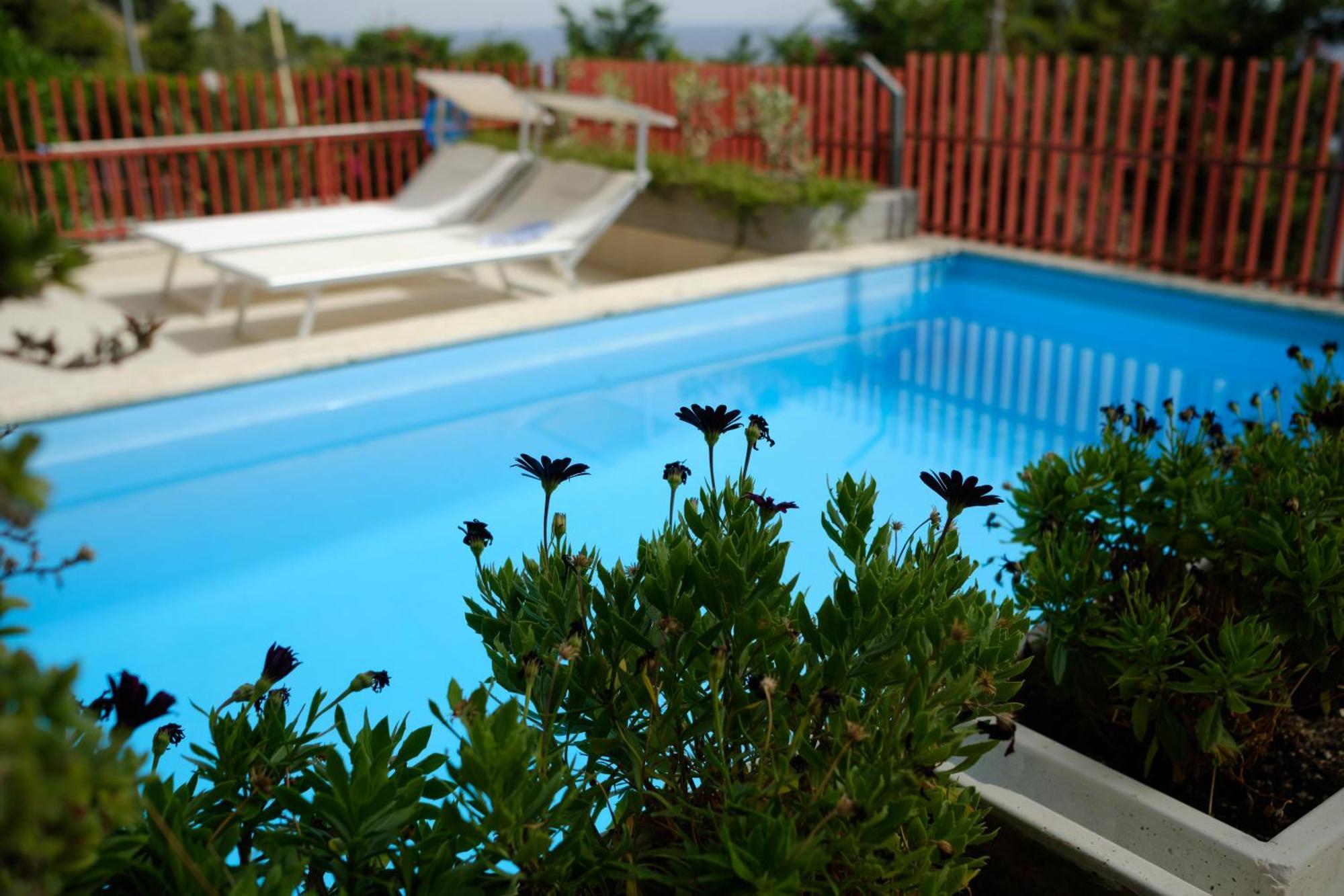 Sea Apartment & Pool 2 팔레르모 외부 사진